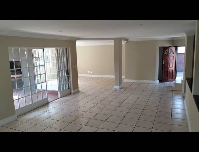 4 BEDROOM DUPLEX FOR SALE IN EQUESTRIA